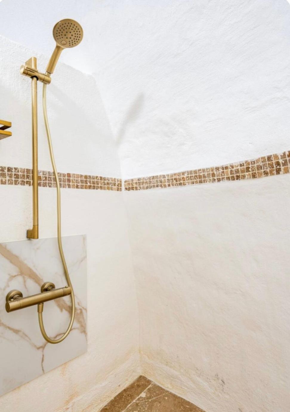 וינה Le Temple D'Aphrodite, Appartement Avec Spa מראה חיצוני תמונה